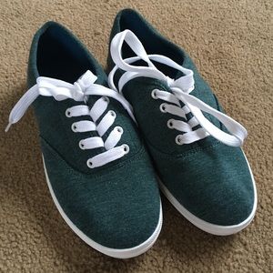 NWOT! Heathered Sneakers